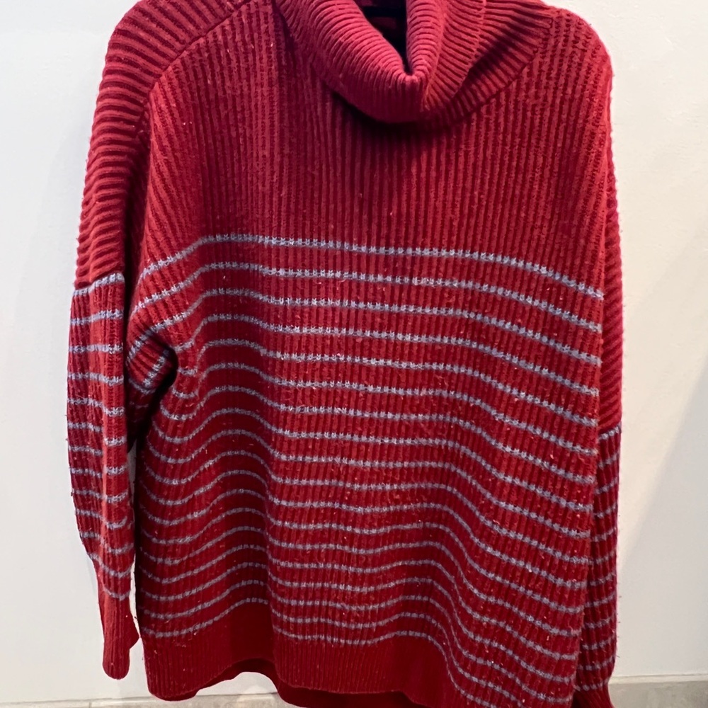 Hatch Red and Gray Cowl Neck Sweater with Chunky Knit